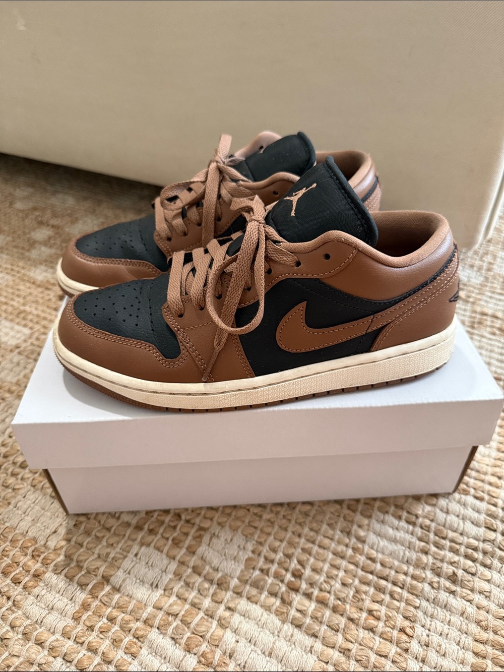 Women’s Air Jordans Low Dunks - Picture 2 of 11